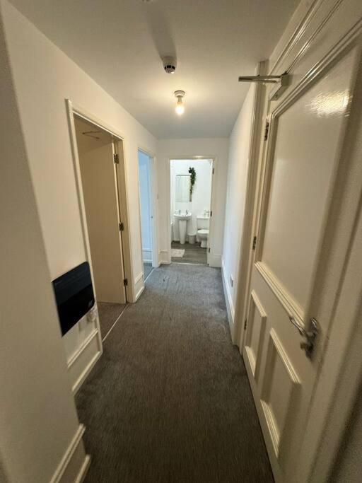 City Center Gem- Flat For 6 In Sheffield Gs404 Bagian luar foto