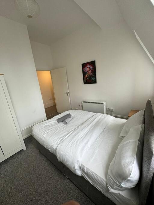 City Center Gem- Flat For 6 In Sheffield Gs404 Bagian luar foto