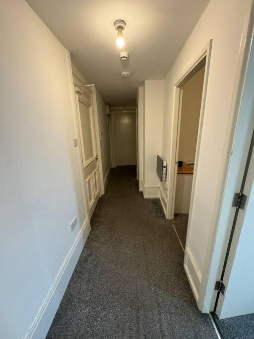 City Center Gem- Flat For 6 In Sheffield Gs404 Bagian luar foto